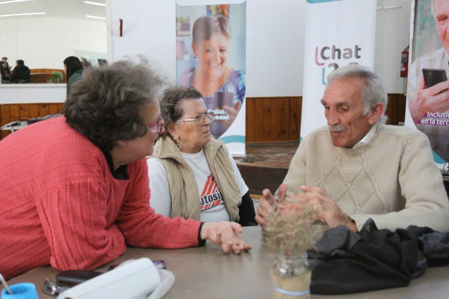 3chat2.3